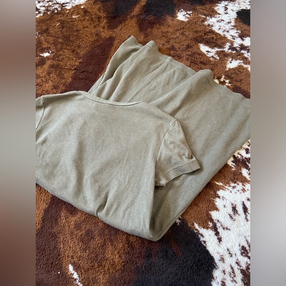 H&M dress - Picture 2 of 2